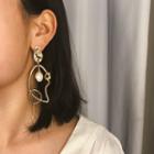 Metal Asymmetric Earring