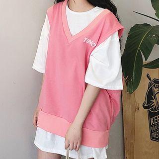 Crew-neck Elbow-sleeve T-shirt / V-neck Lettering Vest