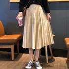 High-waist Loose-fit Pleated Skirt