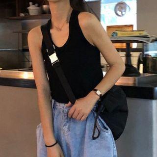 Cropped Tank Top / Wide-leg Denim Shorts