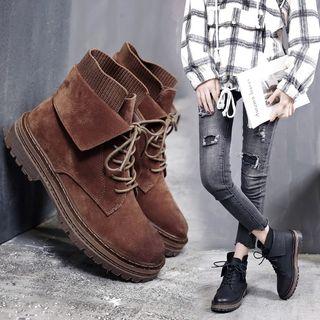 Block Heel Collared Lace-up Ankle Boots