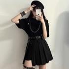 Elbow-sleeve T-shirt / Pleated Mini A-line Skirt / Belt / Garter / Set