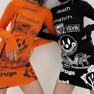 Long-sleeve Graphic Print Mini Bodycon Dress