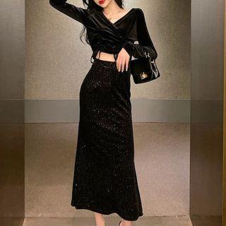 Set: V-neck Cropped Velvet Top + Glitter Ruffled Maxi Skirt