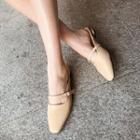 Low-heel Mary Jane Sandals