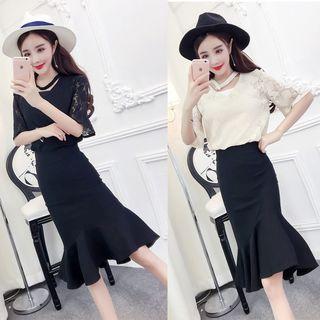 Set: Elbow-sleeve Lace Top + Ruffle-hem Fitted Skirt