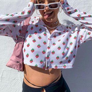 Long Sleeve Strawberry Print Ribbed Knit Crop Top