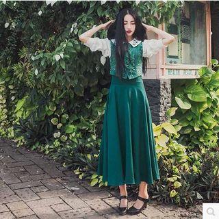 Set: Long-sleeve Blouse + Chiffon Skirt