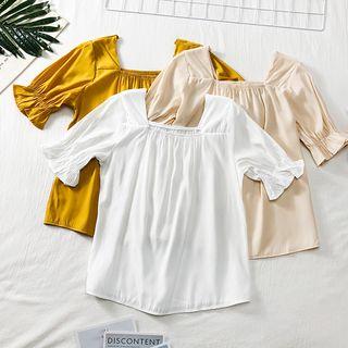 Squared-neck Blouse