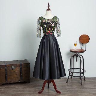 Embroidery Tulle Panel Cocktail Dress