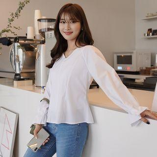 V-neck Puff-sleeve Dart-detail Blouse