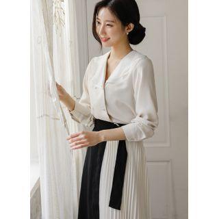 Ruffle-collar Double-breasted Blouse
