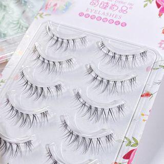 False Eyelashes Cross - Black - 1.1cm