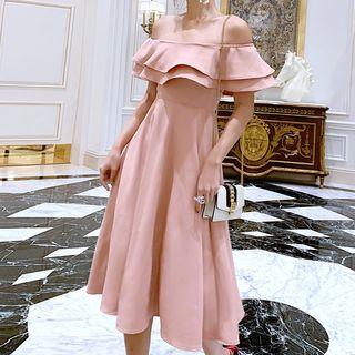 Off-shoulder Ruffle A-line Midi Dress