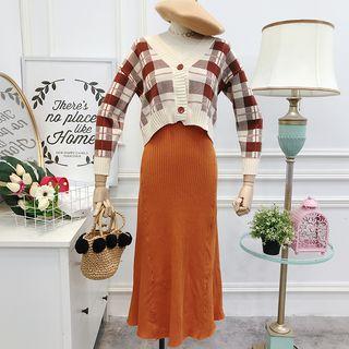 Set: Sleeveless Dress+ Plaid Cardigan