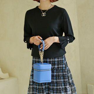 Ruffled 3/4-sleeve Knit Top