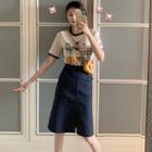 Printed Short-sleeve T-shirt / High-waist Pencil Skirt