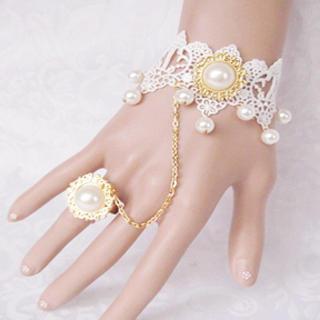 Lace Gothic Pearls Bracelet & Ring Set  White - One Size