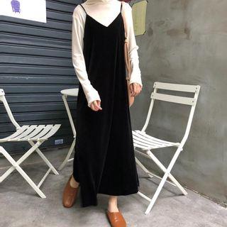 Spaghetti Strap Maxi Velvet Dress Black - One Size