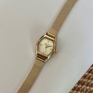 Alloy Bracelet Watch A178 - Gold - One Size
