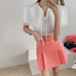 Lace-collar Tie-neck T-shirt