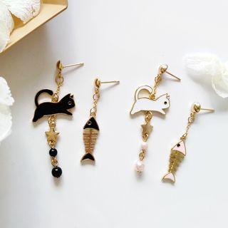 Asymmetric Ear Stud / Clip-on Earring