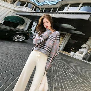 V-neck Plaid Sweater Gray - One Size