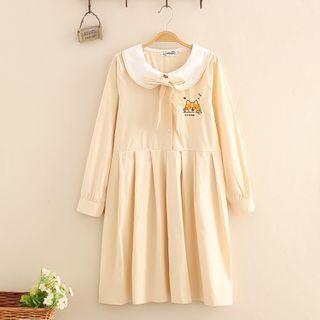 Long-sleeve Peter Pan Collar Dog Embroidered Dress