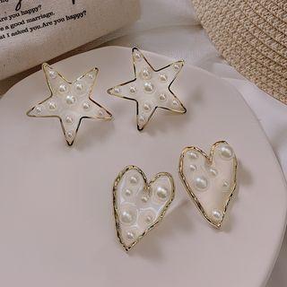Faux Pearl Heart Stud Earring / Faux Pearl Star Stud Earring
