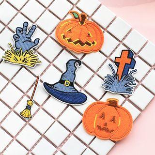 Halloween Embroidered Patch / Brooch