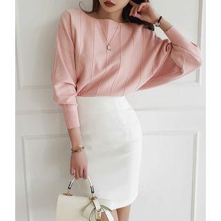 Dolman-sleeve Seam-trim Knit Top