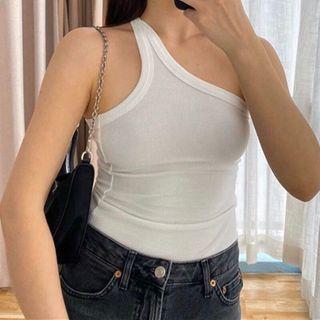 One-shoulder Plain Cropped Top