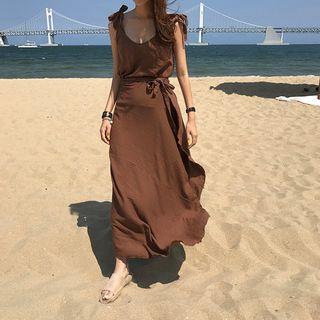 Sleeveless Ruffle Trim Maxi Dress