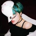 Embroidery Chain Cap