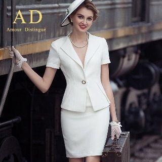 Single-button Blazer / Pencil Skirt
