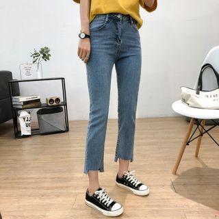 Fray Hem Straight-leg Jeans
