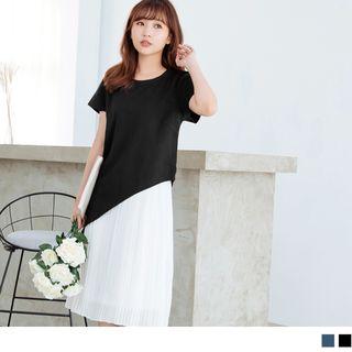 Set: Asymmetric Hem Short Sleeve T-shirt + Pleated Tank Dress