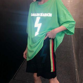 Lettering Reflective Short-sleeve T-shirt / Contrast Stripe Drawstring Shorts