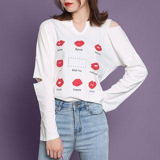 Long-sleeve Cutout Lip Print T-shirt