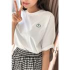 Short-sleeve Emoji Embroidered T-shirt