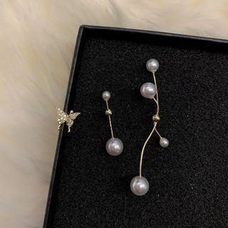 Asymmetrical Butterfly Faux Pearl Cuff Earring 1 Pair - Gold - One Size