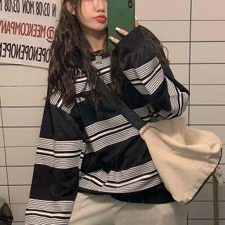 Round-neck Color Block Striped Sweatshirt