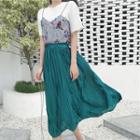 Sequined Mock Two-piece Short-sleeve T-shirt / Pleated Midi Skirt