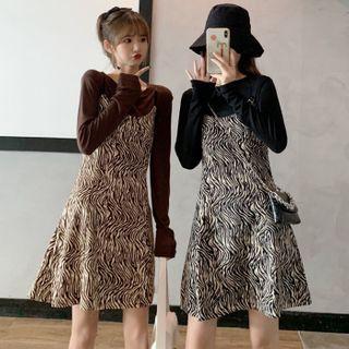 Long-sleeve Plain T-shirt / Spaghetti Strap Zebra Print A-line Dress