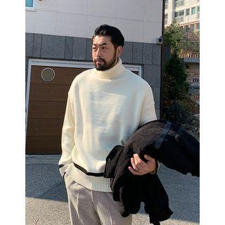 Turtle-neck Contrast-trim Oversized Sweater
