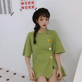 Elbow-sleeve Asymmetric Buttoned T-shirt