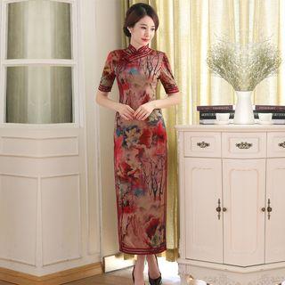 Printed Short-sleeve Side-slit Cheongsam