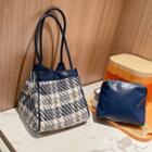 Houndstooth Bucket Bag Blue - One Size