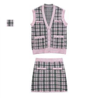 Plaid Button-up Sweater Vest / Knit Mini Skirt
