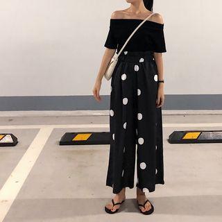 Plain Off Shoulder Short Sleeve Top / Dotted Wide Leg Pants